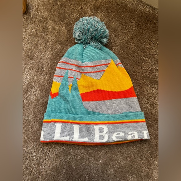 L.L. Bean Accessories - L.L. Bean Multicolor Pom-Pom Hat